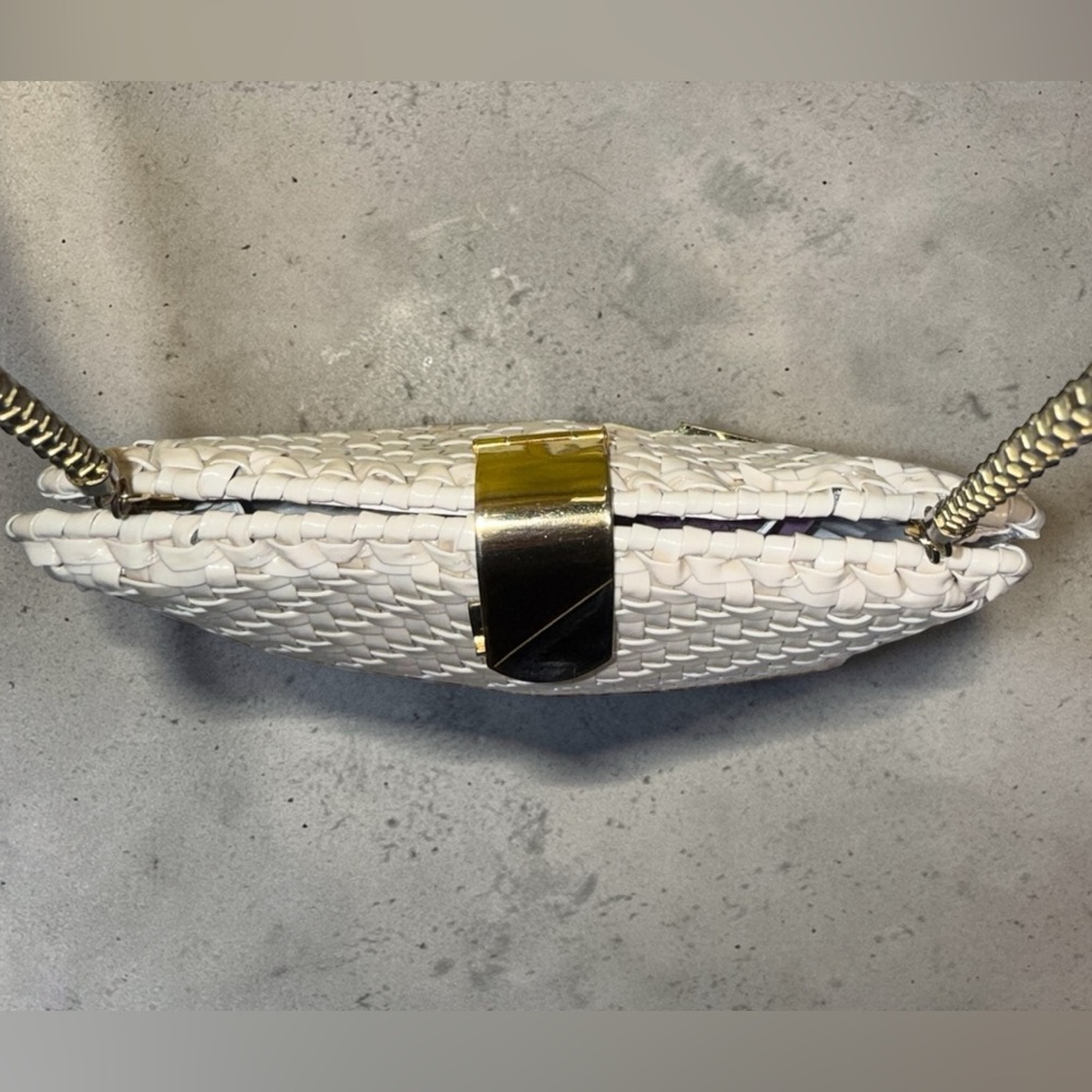 Vintage White Woven Clutch Purse Gold Chain Strap Convertible Shoulder Bag - Picture 5 of 8